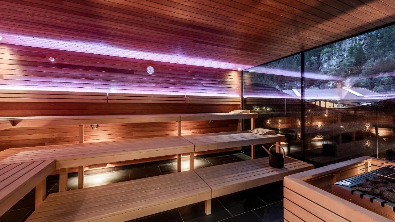 Die Berge Lifestyle-Hotel Soelden Hotel